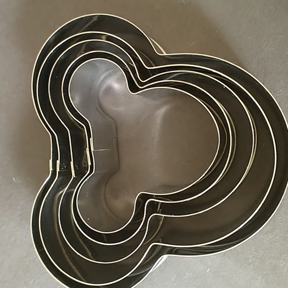 Cookie Cutters Mickey Mouse & Minnie Mouse Cutters 10 pcs - Picture 3 of 8